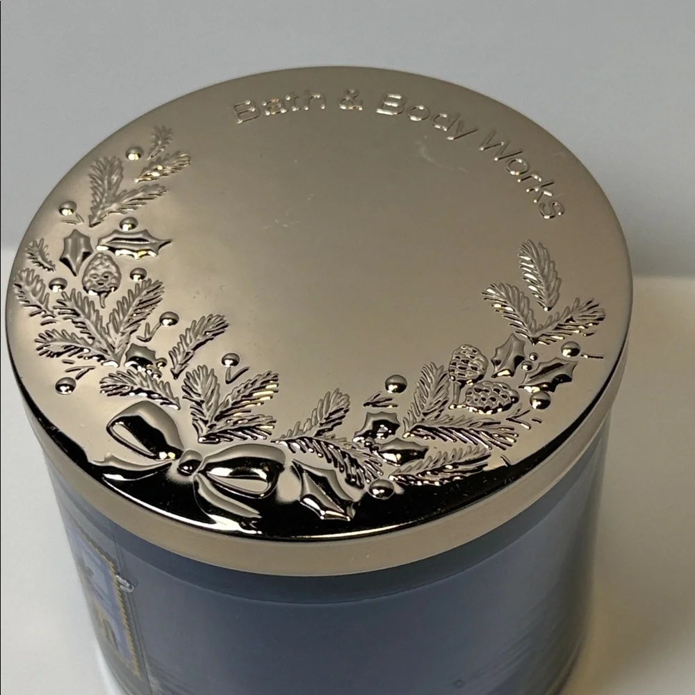 Bath & Body Works Flannel 3 Wick Candle with Decorative Lid